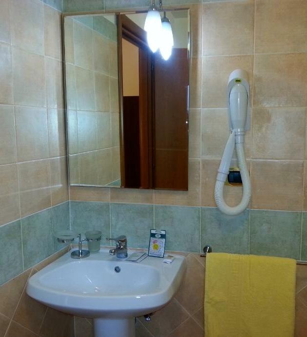 Hotel Eliseo Fiuggi Dış mekan fotoğraf