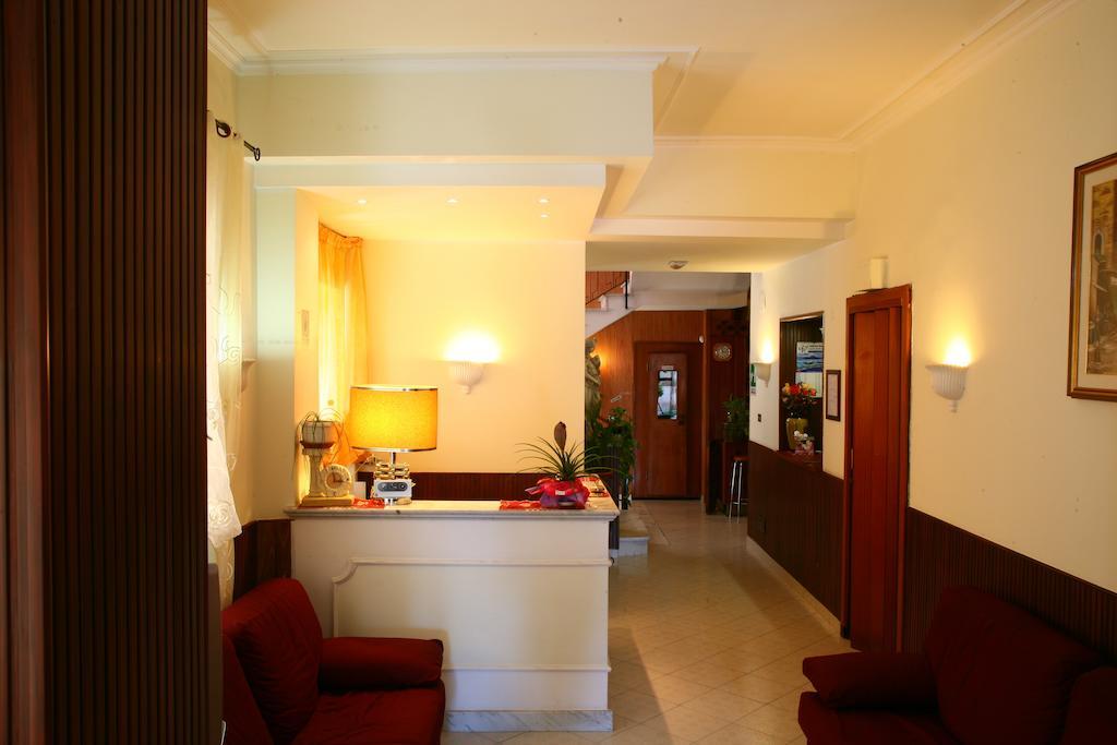 Hotel Eliseo Fiuggi Dış mekan fotoğraf