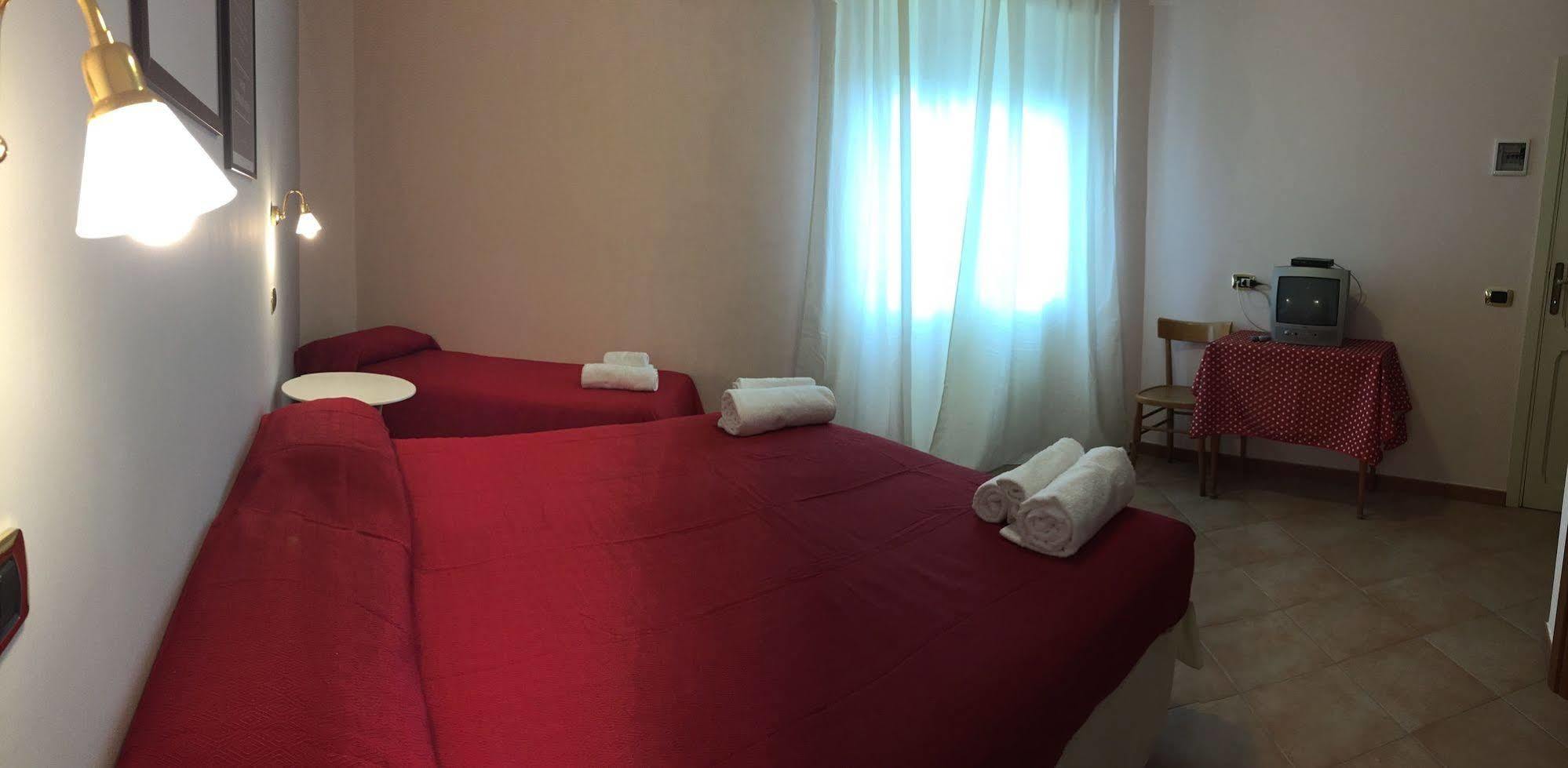 Hotel Eliseo Fiuggi Dış mekan fotoğraf
